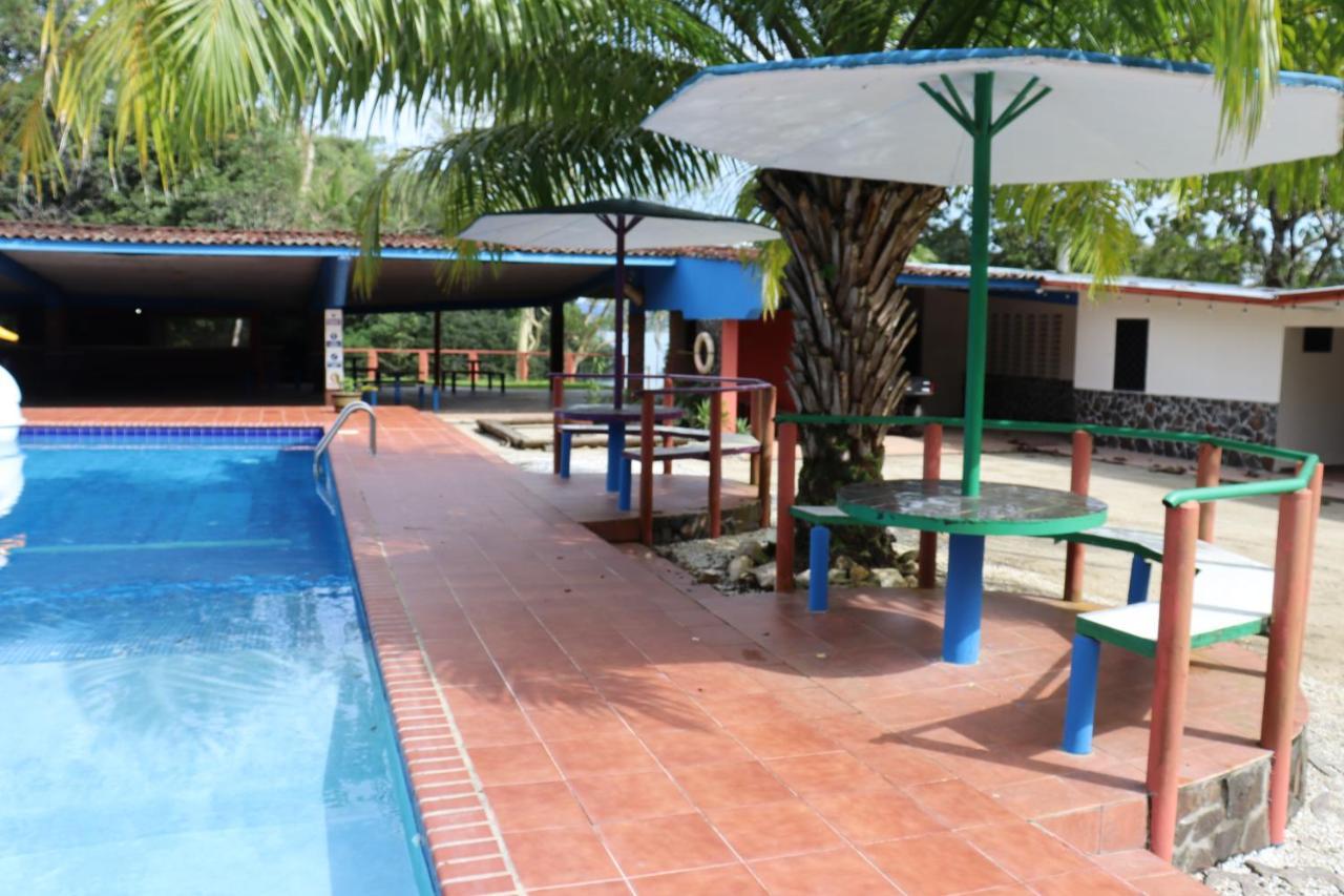 Hacienda Alajuela Hotel Colon Exterior photo
